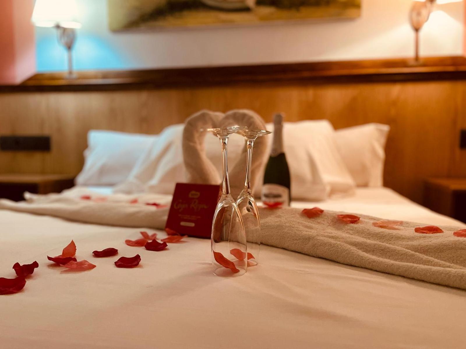 Hotel Pinomar إل بويرتو دي سانتا ماريا المظهر الخارجي الصورة