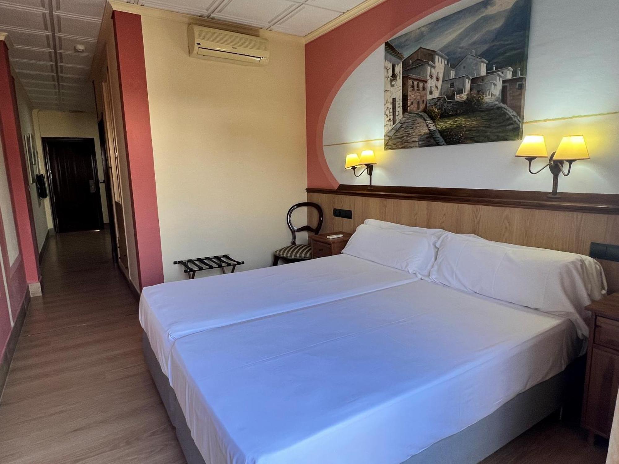 Hotel Pinomar إل بويرتو دي سانتا ماريا المظهر الخارجي الصورة